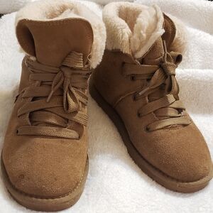 BearPaw Winter Boots